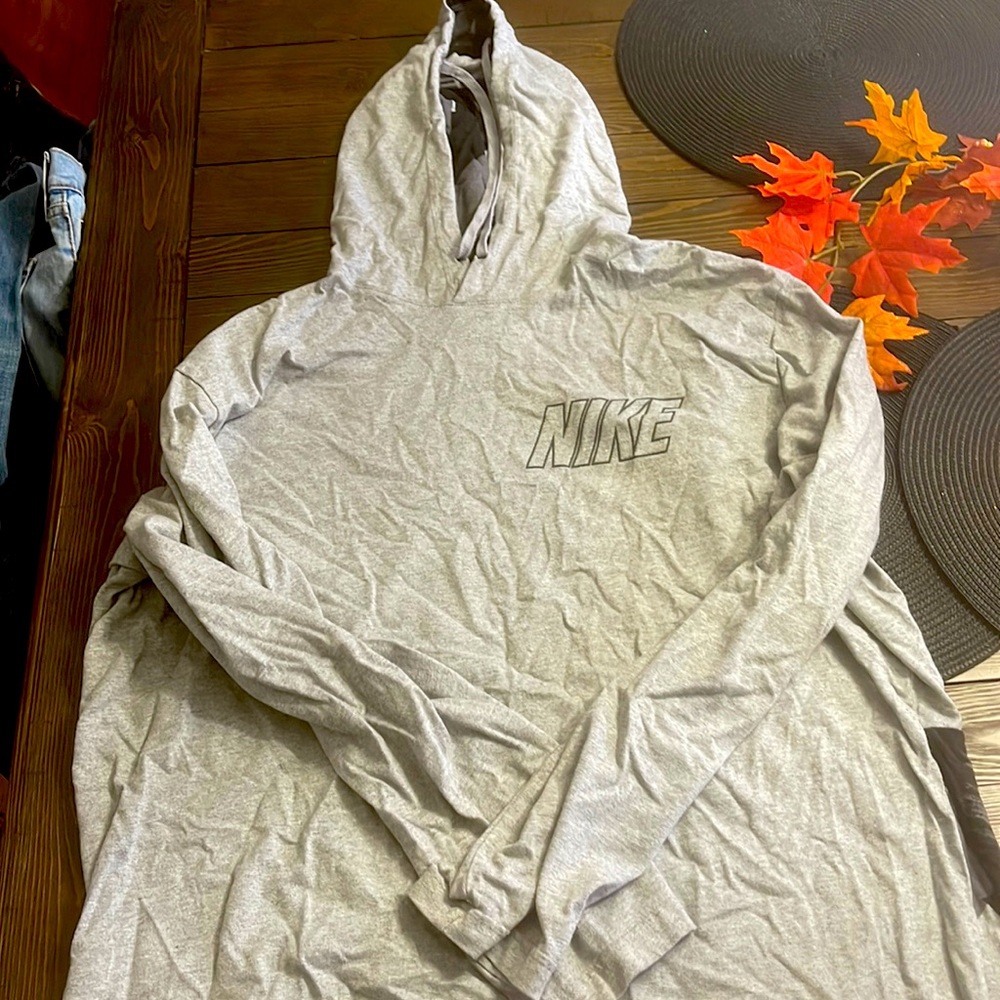 Men’s Nike hoodie